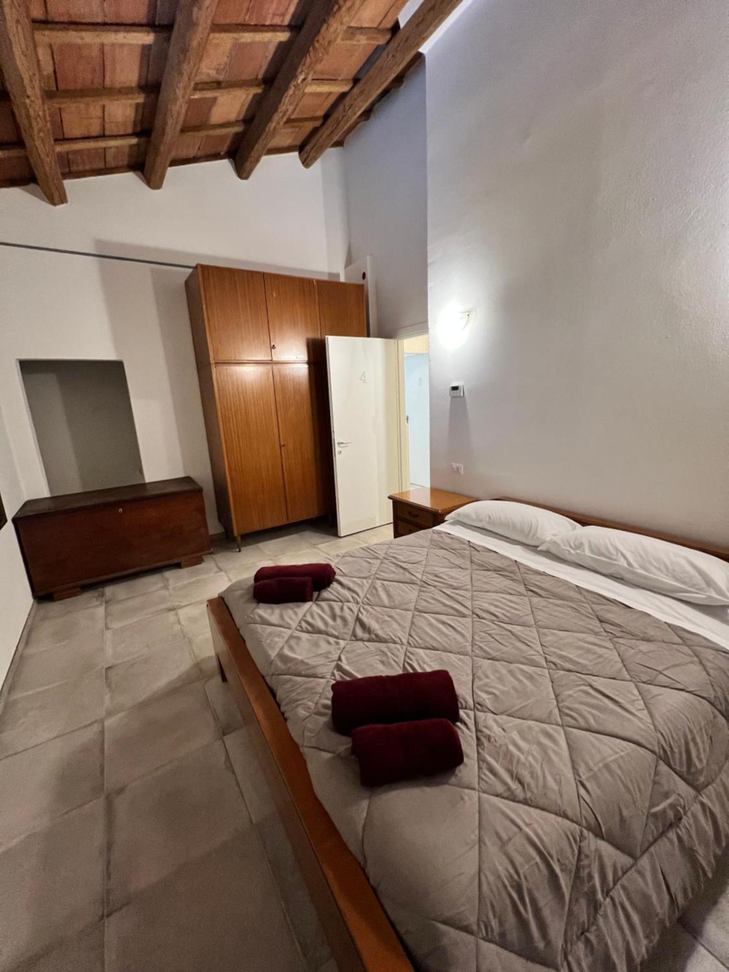 Guesthouse La Casa Di Giada Имола Екстериор снимка