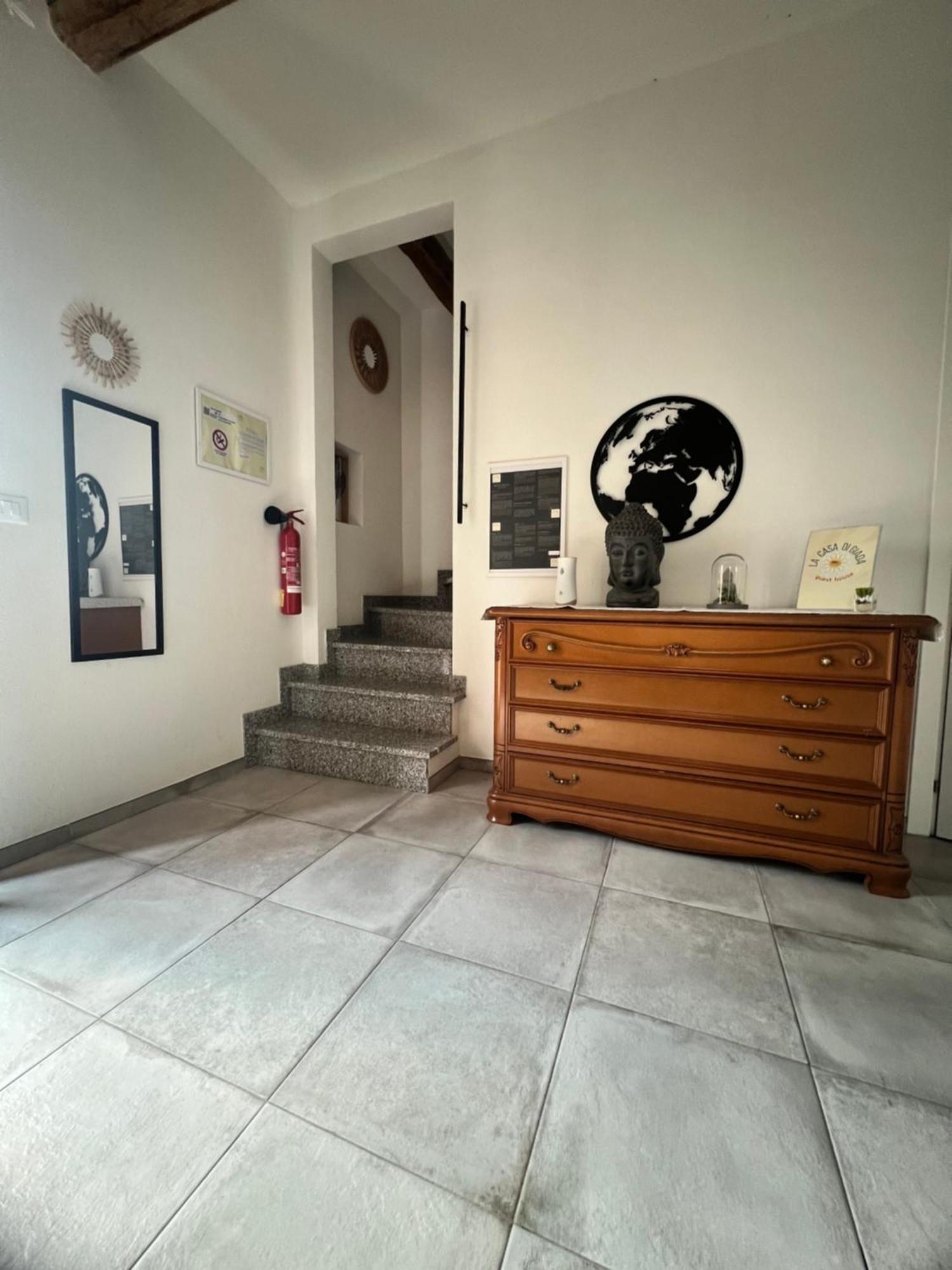 Guesthouse La Casa Di Giada Имола Екстериор снимка